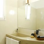 CHORA SUITE BATHROOM 1